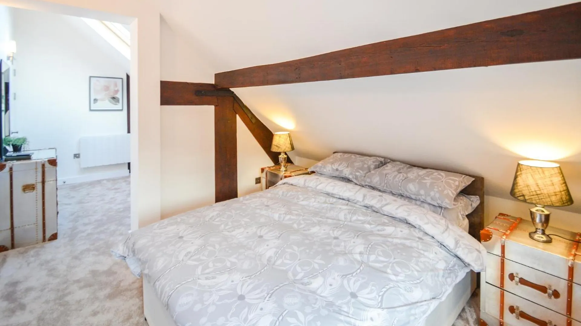 Luxury 2 Bed, 2 Bath City Centre Apartment Nottingham 0*,
