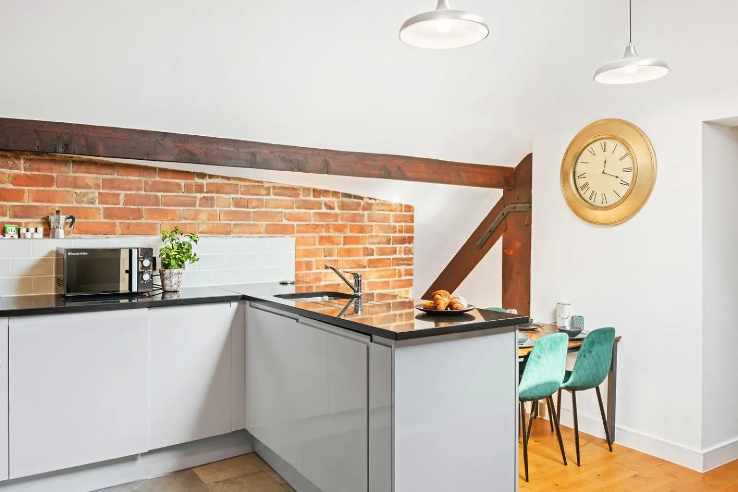Luxury 2 Bed, 2 Bath City Centre Apartment Nottingham