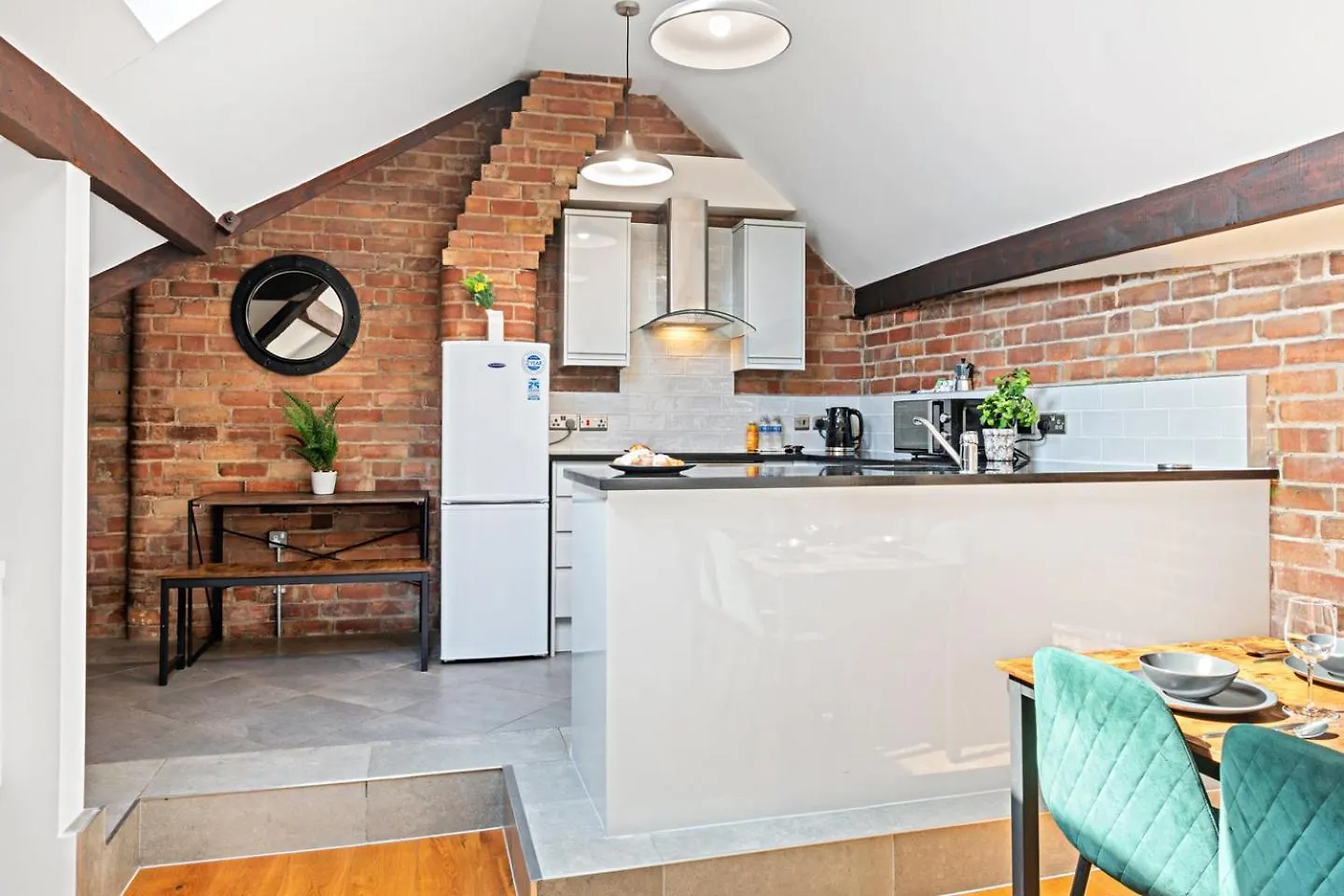 Luxury 2 Bed, 2 Bath City Centre Apartment Nottingham