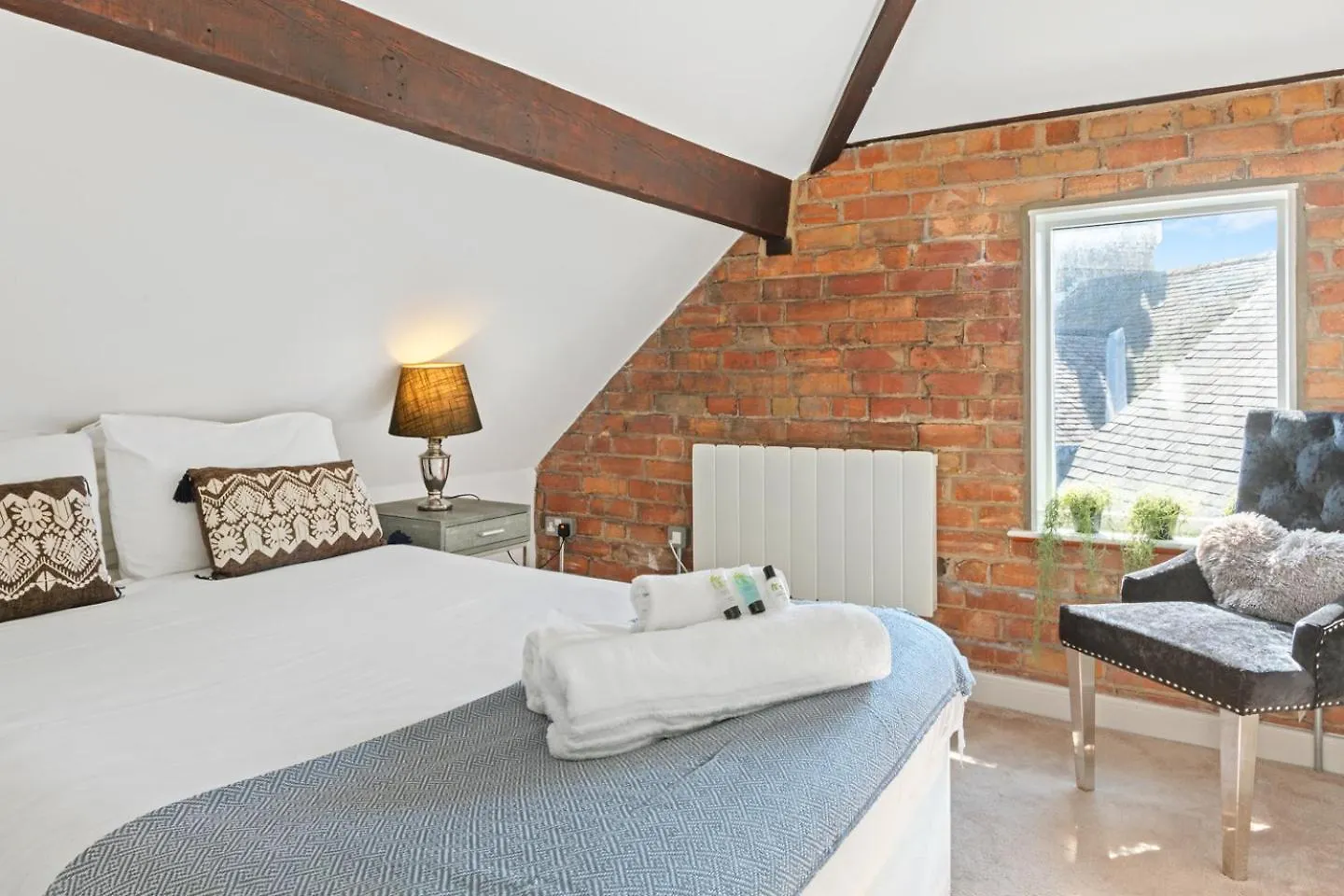 Luxury 2 Bed, 2 Bath City Centre Apartment Nottingham