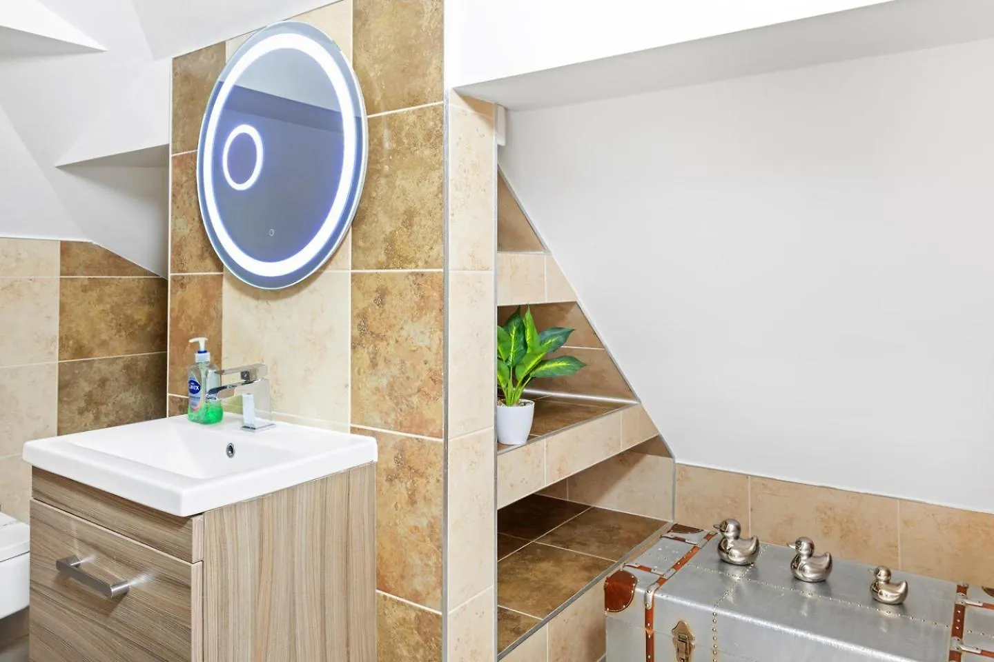 Luxury 2 Bed, 2 Bath City Centre Apartment Nottingham United Kingdom