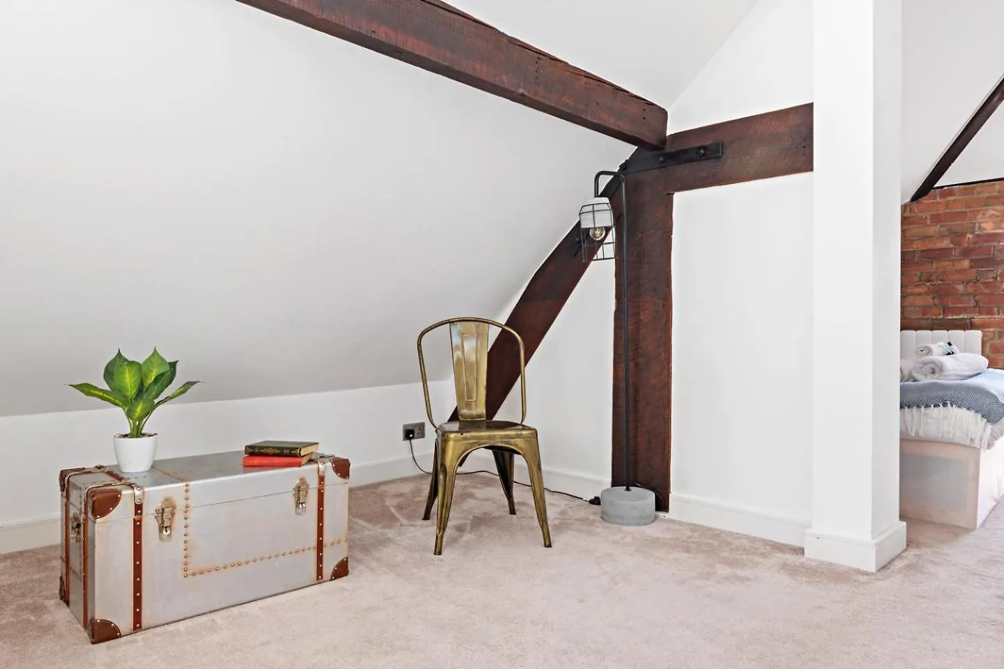 Luxury 2 Bed, 2 Bath City Centre Apartment Nottingham